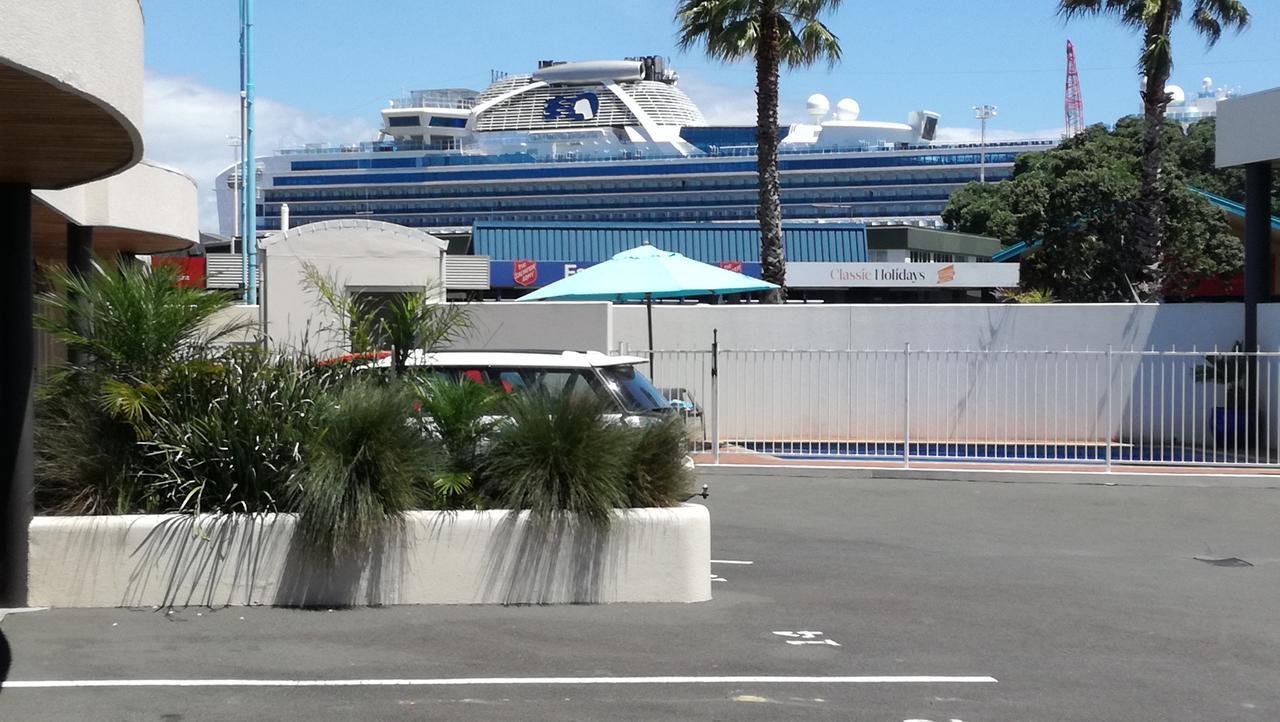 Pacific Motor Inn Маунт Маунгануи Екстериор снимка