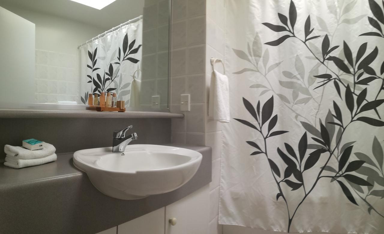 Pacific Motor Inn Маунт Маунгануи Екстериор снимка