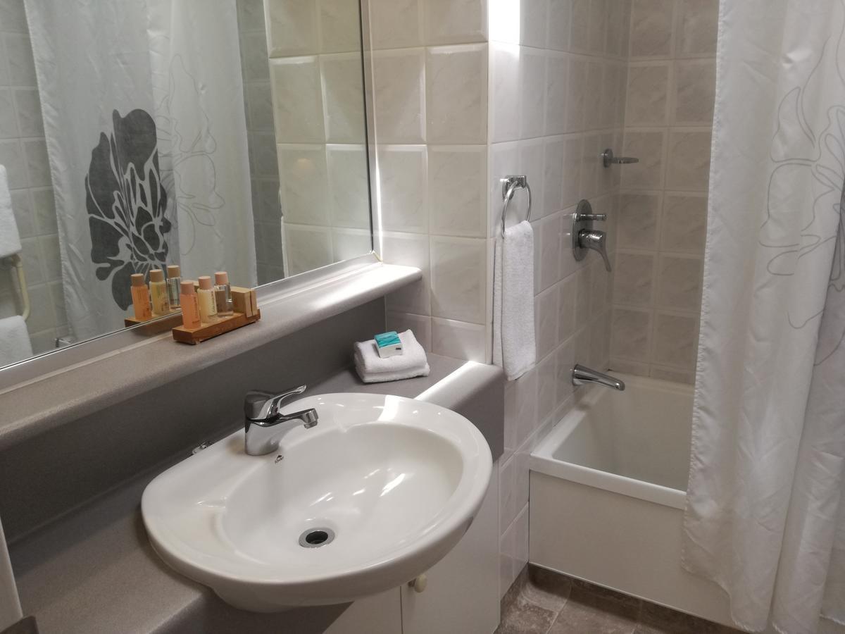 Pacific Motor Inn Маунт Маунгануи Екстериор снимка